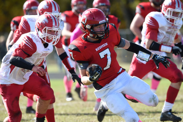 Marquette Redmen Defeat Constantine in Varsity Football Game ...